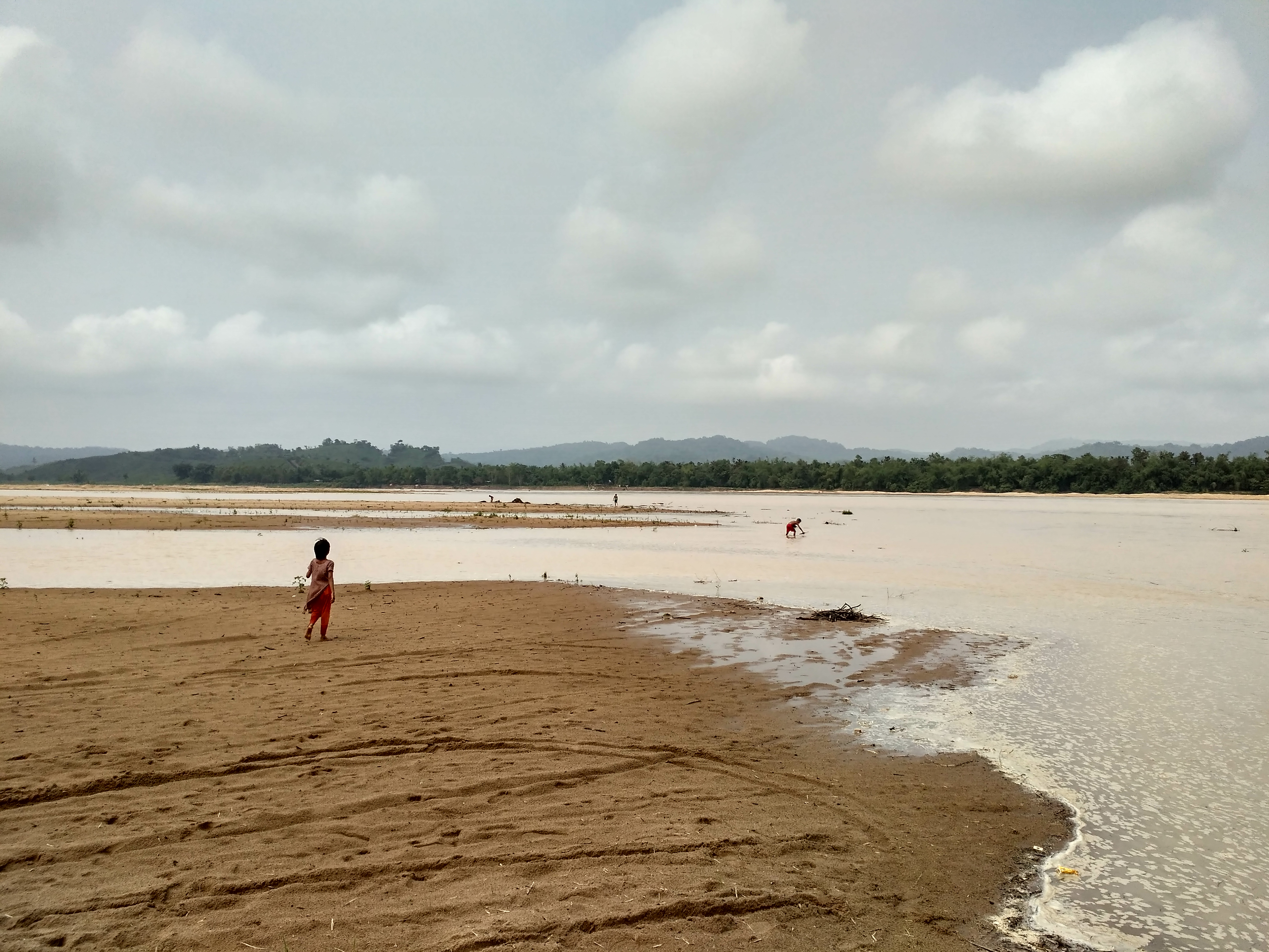 The Someshwari River at Durgapur in Netrokona district, where journalist Lutfozzaman Fakir Alif was killed on 15 October 2026. Photo: Salim Khandoker, CC0, via Wikimedia Commons.